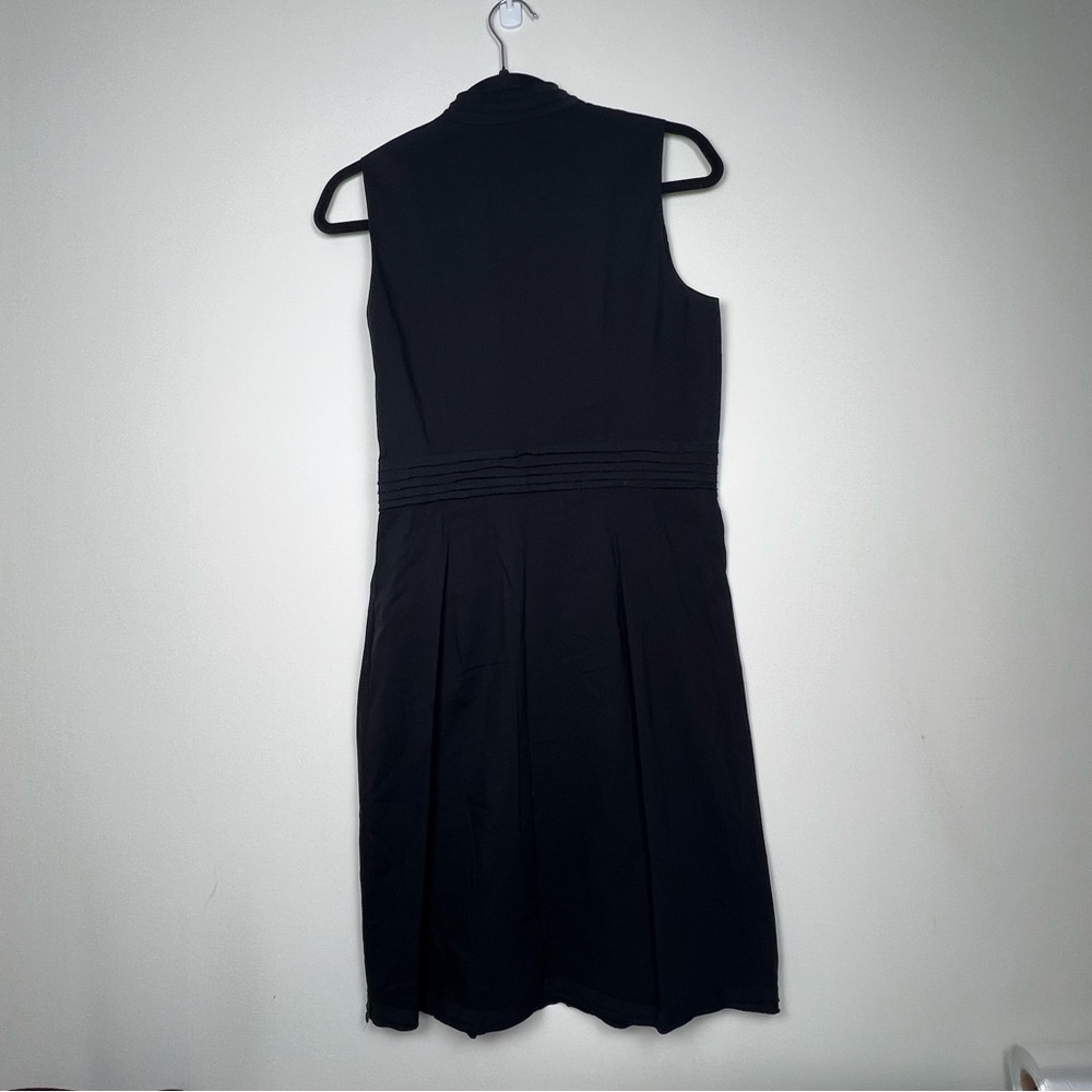 Andrea Jovine Vintage Black Sleeveless Dress Rosette Bib Detail Size6 - Picture 2 of 5